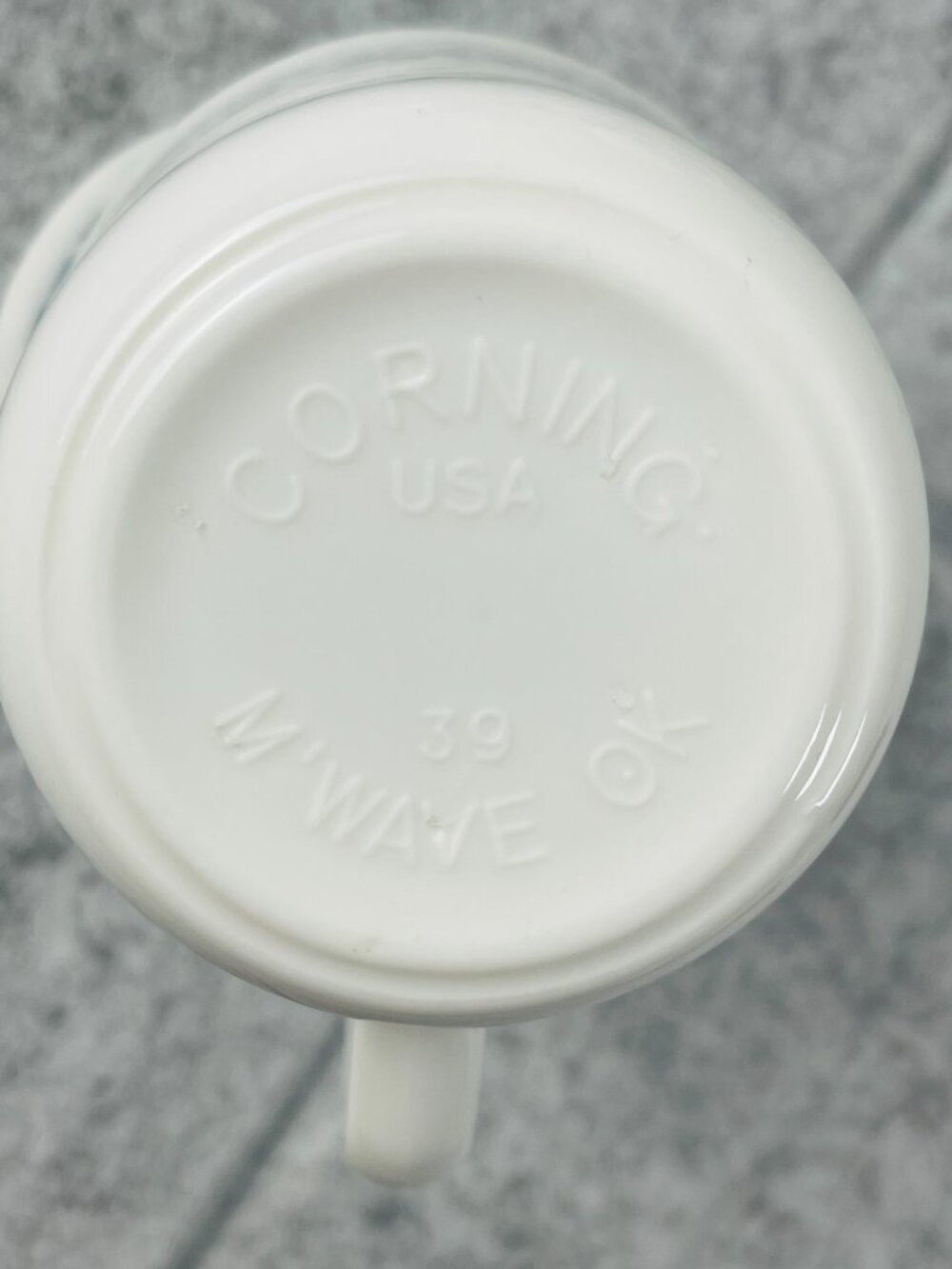 Vintage Corning USA Blue Heart Milk Glass Flared Coffee Mugs Set of 4 - Picture 9 of 9